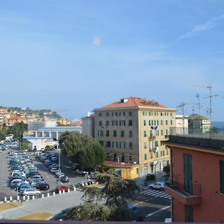 Genovese Villa Elena Appartamenti Varazze Exterior photo